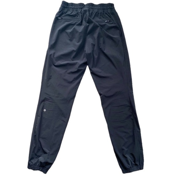lululemon Black High Rise Relaxed Jogger Casual Pant Unlined Elastic Waist SZ 8 - Picture 3 of 10